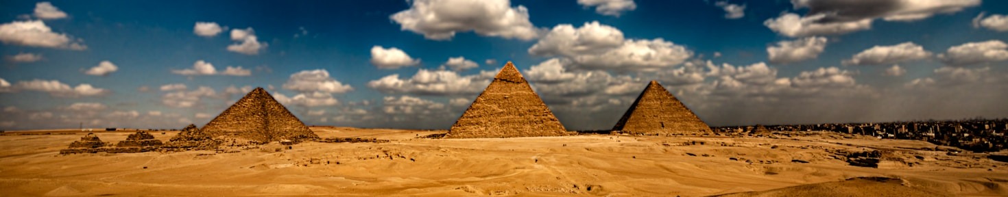 Navigating the Bustling Markets of Cairo