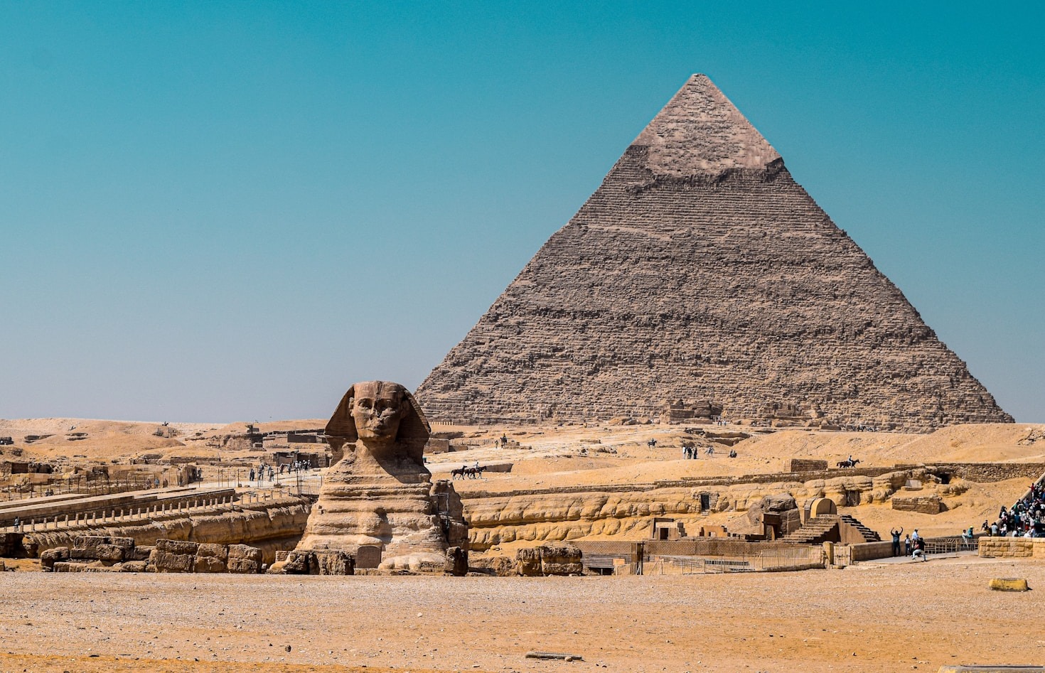Hidden Secrets of the Ancient Desert Tombs